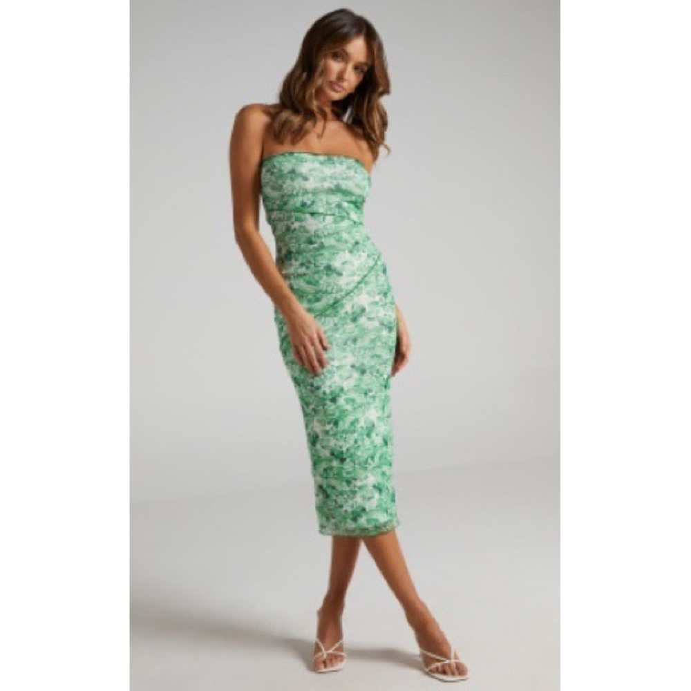 Strapless Mesh Midi dress